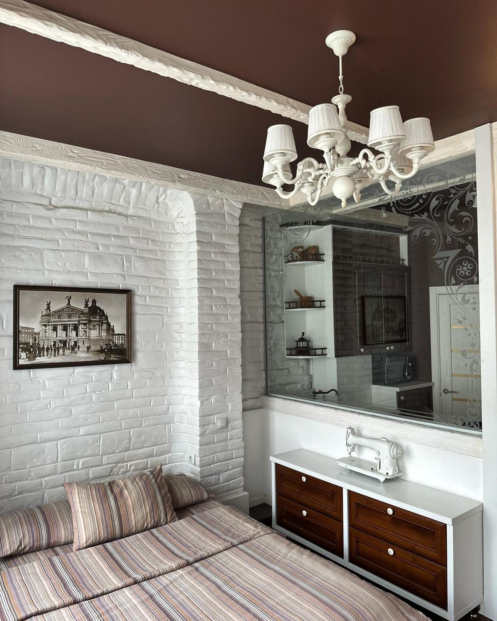 Vip Apartments ! Lviv Buitenkant foto